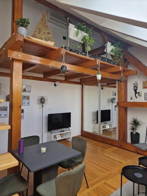 Captain Misha'S Place Belgrado Exterior foto